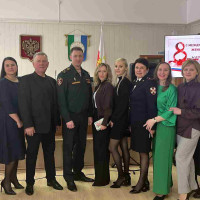 В Башкортостане женский коллектив Росгвардии поздравили с Международным женским днем