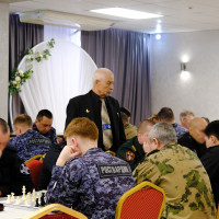 В столице Марий Эл росгвардейцы Приволжья сразились в шахматы в юбилейный для ведомства год