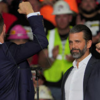 Компания, связанная с сыновьями Трампа, объединится с производителем дронов Powerus