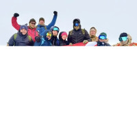 В Башкортостане на гору Иремель водрузили флаг Росгвардии