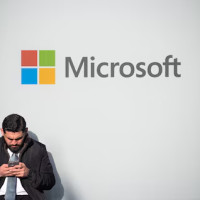 Microsoft временно приостанавливает найм сотрудников в крупных подразделениях, включая облачное и продажи