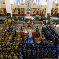«Колесо обозрения» в Йошкар-Оле сияло символикой Росгвардии в честь юбилея ведомства