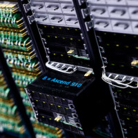 Китайские производители чипов стремительно наращивают долю на внутреннем рынке, постепенно сокращая доминирование Nvidia