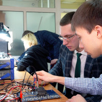 НИИЭТ внедряет отечественные микросхемы в образовательный процесс⁠⁠