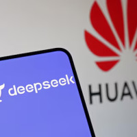 DeepSeek V4 адаптирован под чипы Huawei на фоне курса Китая на технологическую независимость