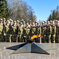 Подшефные кадеты Росгвардии первыми заступили в почетный караул у монумента воинской славы в Йошкар-Оле