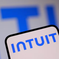 Intuit сокращает 17% сотрудников по всему миру ради ставки на ИИ