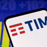 Telecom Italia завершила конвертацию «сберегательных» акций перед возможным поглощением Poste Italiane