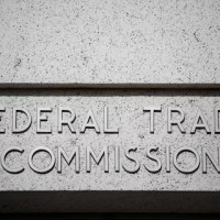 FTC оштрафовала Cox Media за ложные заявления об «ИИ, который слушает разговоры»