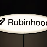 Robinhood открывает платформу для AI-агентов, которые будут торговать и совершать покупки по кредитке