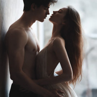 <Нейросеть 18+> : ТОП сервисов для генерации изображений без цензуры