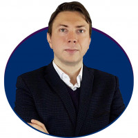 Максим Катаев