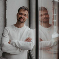 Александр Лебедев