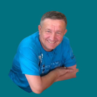 Анатолий Титов