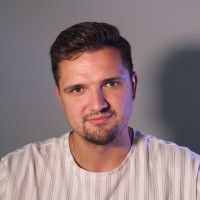 Лазарёнок Ян