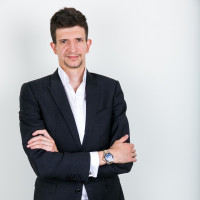 Давид Лолаев