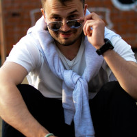 Андрей Котов