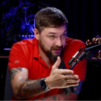 Роман Исаев