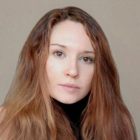 Александра Пестова